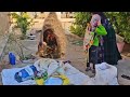 The Difficult Life Of Nomadic Girls And Their Mothers In The Heart Of The Arid Desert