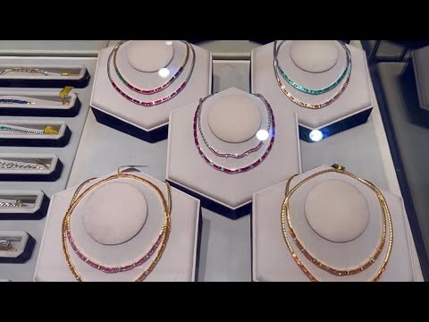 Visit the Biggest jewelry shop in Thailand , Gems Gallery in  Thailand