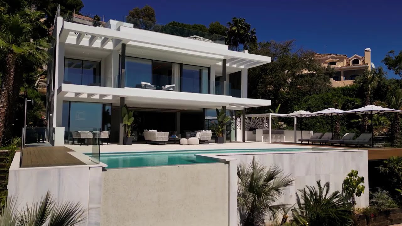 Villa à vendre à El Herrojo, Benahavis