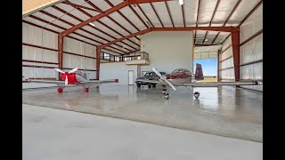 Airplane Hangar Living At It&#39;s Finest