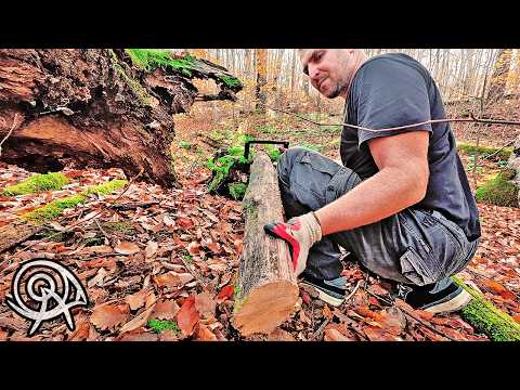 Bushcraft Ghost Shelter: Building Walls and Windows Alone in the Mountain Wilderness