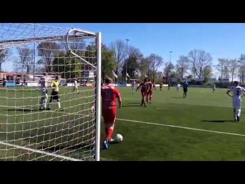 Zouaven - Foresters: Chris Grooteman scoort de 5-1.