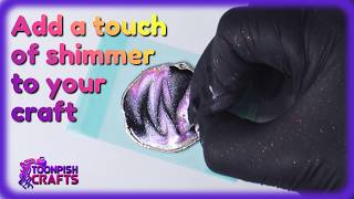 When Shimmer Meets Darkness – UV Resin Magic