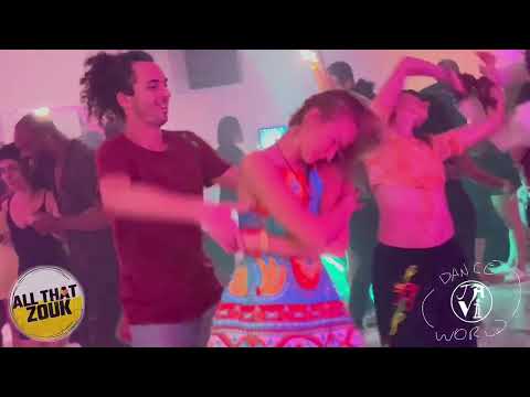 ? & ? - Couple Social Dancing at "All That Zouk Welcome Party 2022" - Rio de Janeiro