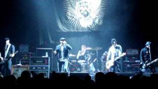 Street Dogs-Kevin J. O&#39;Toole