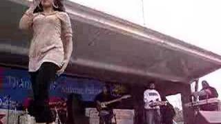 Nina Sky & Jettsonz Band-Clothes Off-May 07