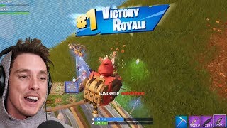 literally just lazarbeam and muselk playing fortnite