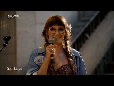 Quasi.Live Konzert#12 -  Resonanzen Festival mit Me in the forest | Claire Parsons | Glass Museum
