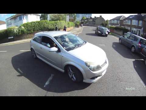 VN05 WZZ - SMIDSY and on the phone