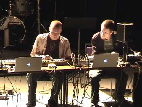 Keramick & Lobo: Digital White (Live)