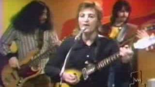 John Lennon - It's So Hard (Mike Douglas Show '72)