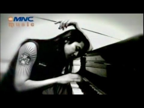 Koil feat Shanty - Likantropi Diri