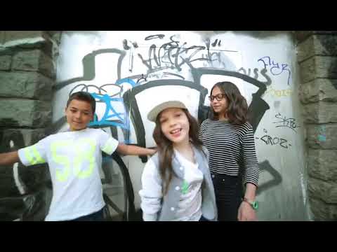 „Echt sein“ by Kate Hall, Detlef Soost, Ayana Hall Soost