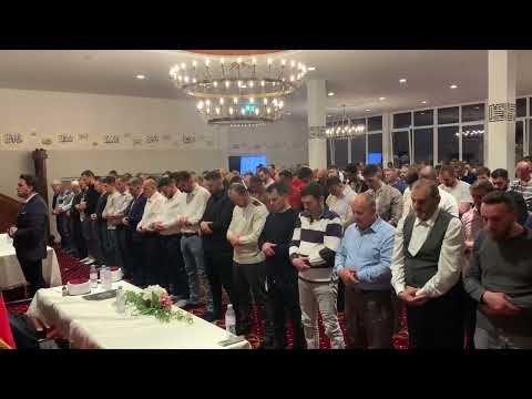 Namazi i Teravive në Xhaminë Shqiptare Biel Bienne #egzonibrahimi