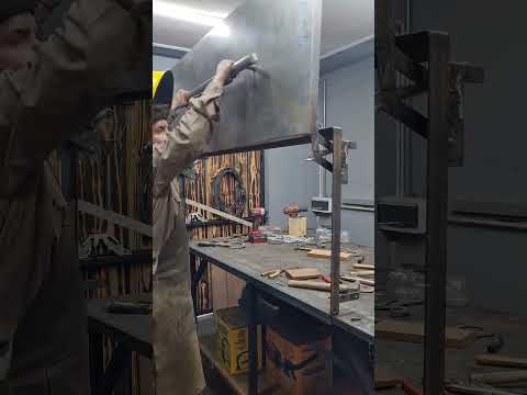 Puerta pantográfica #puertas #parrilla #herrería