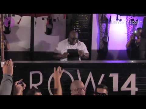 Junior Jack - Da Hype [played by Carl Cox]