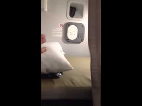 787 crew bunks