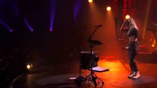 Ellie Goulding - Halcyon (Live at iTunes Festival 2013)