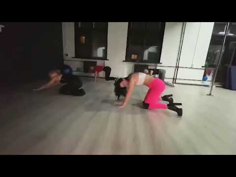 Танец под песню БЕГИ