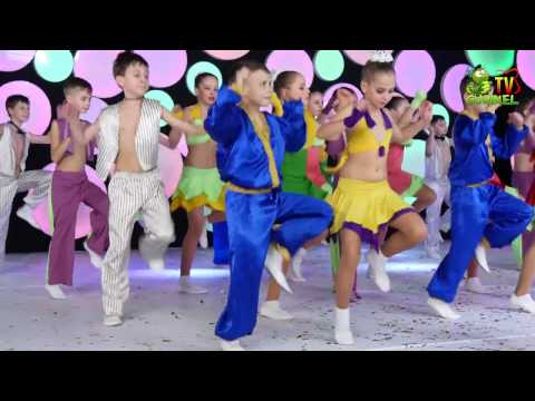 Ansamblul Tip-Top - Twist