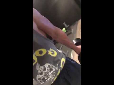 Mc Fit schlägerei Modus 😂