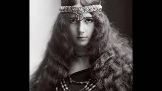 cleo de merode 2, set to &quot;Tullamore Dew&quot; by Dan Fogelberg