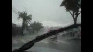 preview picture of video 'Calles de Panamá, lluvia fuerte, sector Santa Clara, Panamá'