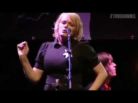 Videoclip de Ten Seconds (Sketches Version) — Ane Brun