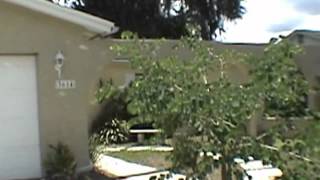 preview picture of video 'Townhomes for rent in Tampa 3BR/1BA by Tampa Property Managers'