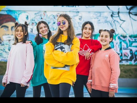 Belu Rodriguez Kuhn - Tocando Fuerte (Video Oficial)