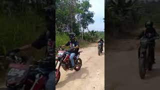 preview picture of video 'Supermoto Indonesia Pontianak Chapter Go To Kota Melawi'
