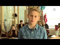 Basisschool 't Landje aanwezig bij de herdenking - gedicht van Kasper