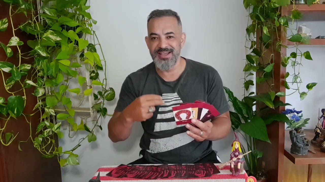 MARIA PADILHA O SER DE LUZ SE ARREPENDE DAS ESCOLHAS QUE FEZ? PRETENDE VOLTAR? ✅️3298840-6282#tarot