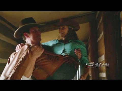 Castle 7x07 "Once Upon a Time in the West" (HQ/cc)  Castle Carries Beckett