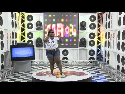 MC CAROL MINHA VIZINHA É LOUCA