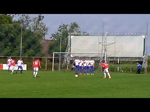 29.08.2015 Conc.Suurhusen - TuS Esens (Ahrends Freistosstor)