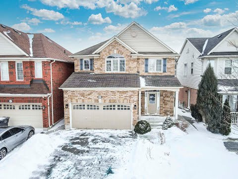 29 Ponymeadow Way, Brampton, ON L6X 0M2