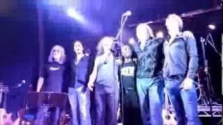 Gordon Giltrap and Oliver Wakeman's Ravens and Lullabies Band