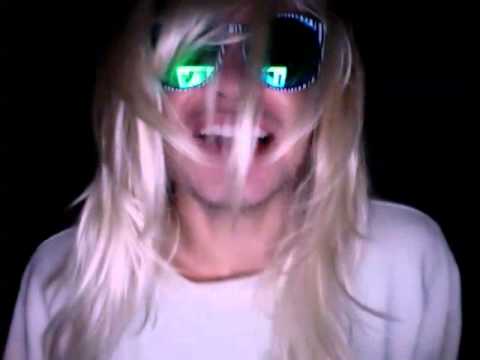 Movie on 2010 10 30 at 10 33 #3