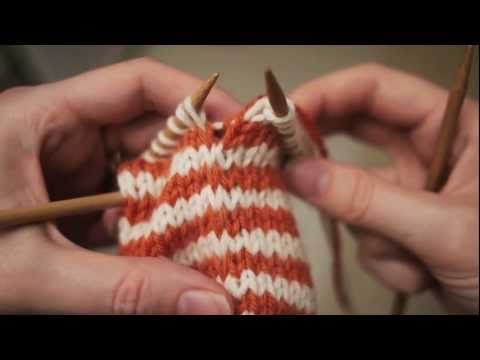 Knitting 2-Row Jogless Stripes In The Round