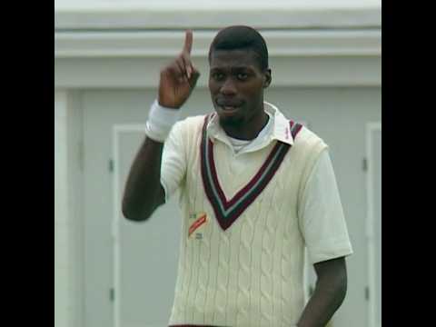 Curtly Ambrose Gets The Batsman Out With Amazing Seam Bowling - Analysis