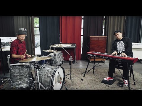 Nord Live Sessions: Robi Botos - Jam #3 Blues Shuffle