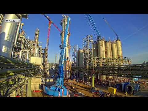 Der Aufbau der neuen Burghauser Destillationskolonne im Zeitraffer