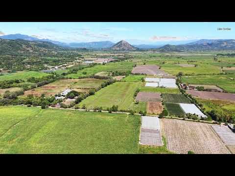 🇸🇻 El Salvador, El Porvenir, Santa Ana: naturaleza, calma y montañas