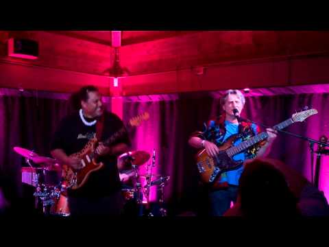 Willie K and Ross Valory 