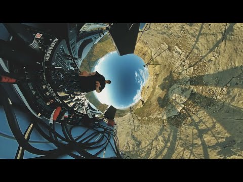 Nesa Azadikhah | Train Movement & Deep House Tehran | Darreh Khazineh (Iran)