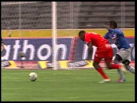 El Nacional venció 3-0 a Emelec en el Olímpico Atahualpa