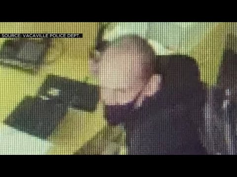 Knife-Wielding Suspect Apologizes Before Stabbing Jewelry Store Manager, Police Say