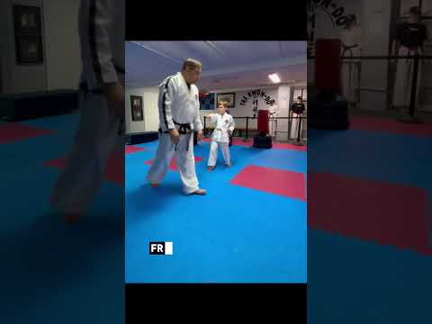 Saju Jirugi Step by Step Taekwon-Do