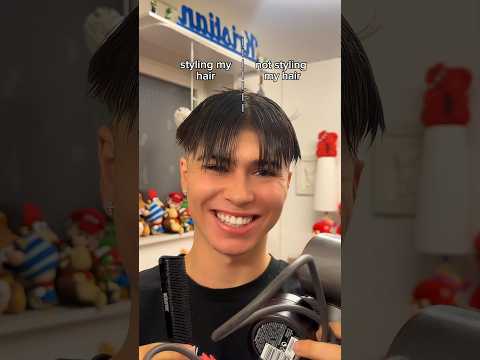 styling vs not styling my hair😳